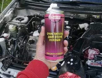 Чем лучше мыть двигатель автомобиля?