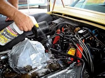 Чем лучше мыть двигатель автомобиля?