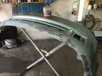 Чем покрасить пластиковый бампер автомобиля?