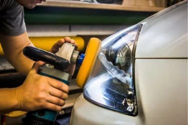 Как отполировать фары автомобиля своими руками?