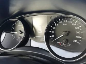 Как отполировать приборную панель автомобиля?