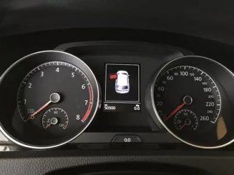 Как отполировать приборную панель автомобиля?