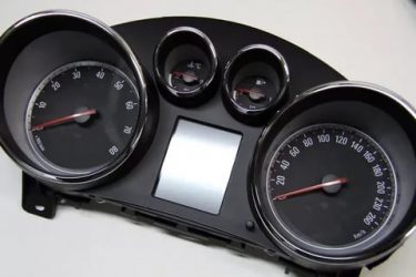 Как отполировать приборную панель автомобиля?