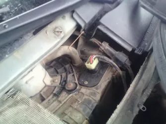 Как поменять резистор печки на приоре?