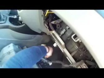 Как поменять салонный фильтр на дэу джентра?