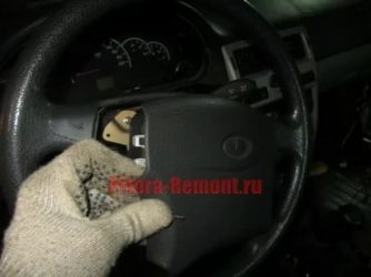 Как проверить подушки безопасности на приоре?
