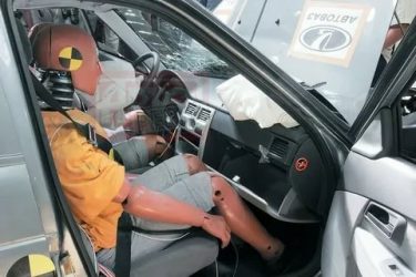 Как проверить подушки безопасности на приоре?