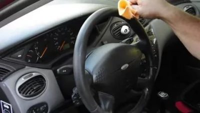 Как ухаживать за кожаным рулем автомобиля?