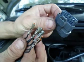 Как улучшить контакт в разъеме автомобиля?