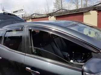 Как установить дефлекторы на окна автомобиля?