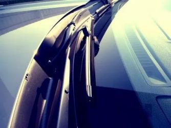 Как выбрать щетки для лобового для автомобиля?