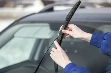 Как выбрать щетки для лобового для автомобиля?
