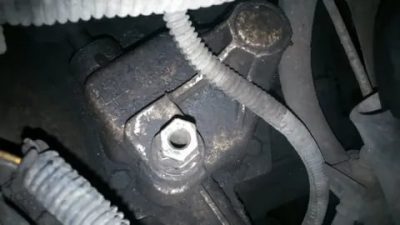 Как залить масло в КПП нексия?