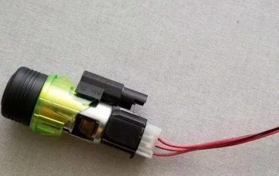 Какой ток в прикуривателе автомобиля?