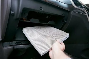 На что влияет салонный фильтр в автомобиле?